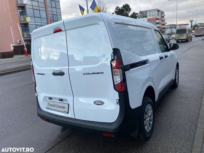 Ford Courier