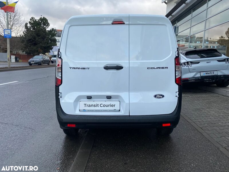Ford Courier
